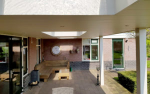 Bouwbedrijf Bouwmeister overkapping woonhuis